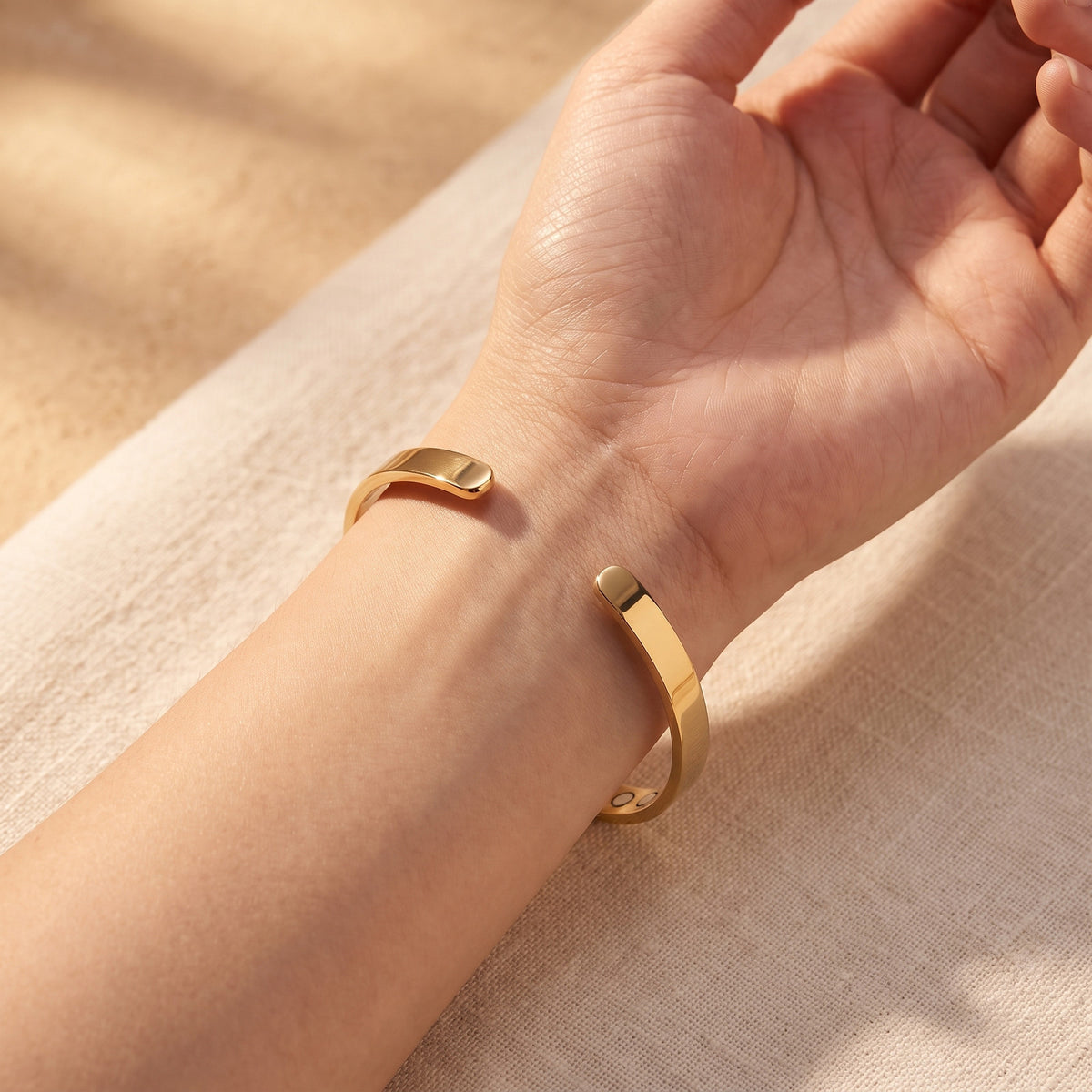 Magneva Cuff